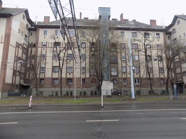 Hajnal utca 4. 3/10.