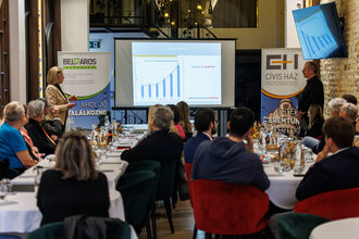 Sikeres párbeszéd a debreceni belvárosi társasházak jövőjéről