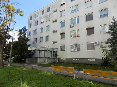 Epreskert utca 76A. 4/18.